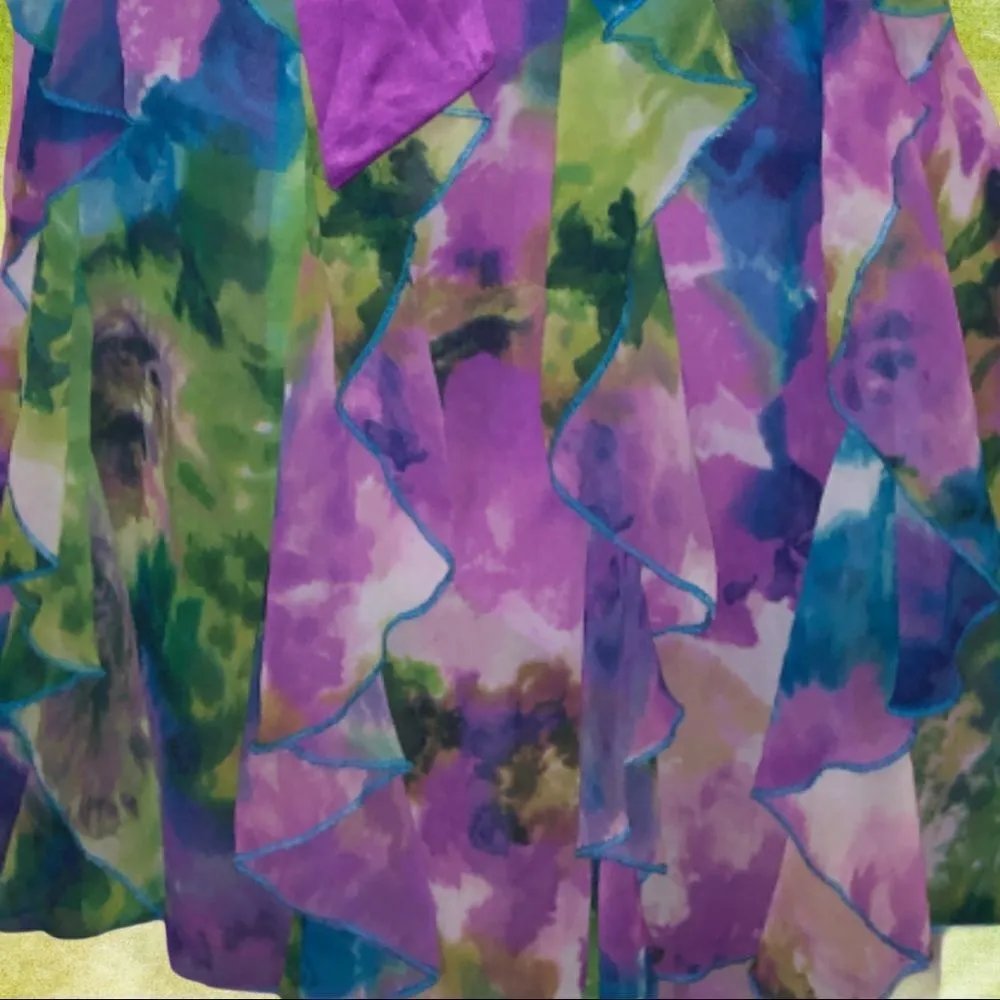 XXI brand plumb/ green floral lacy layers … - Image 6