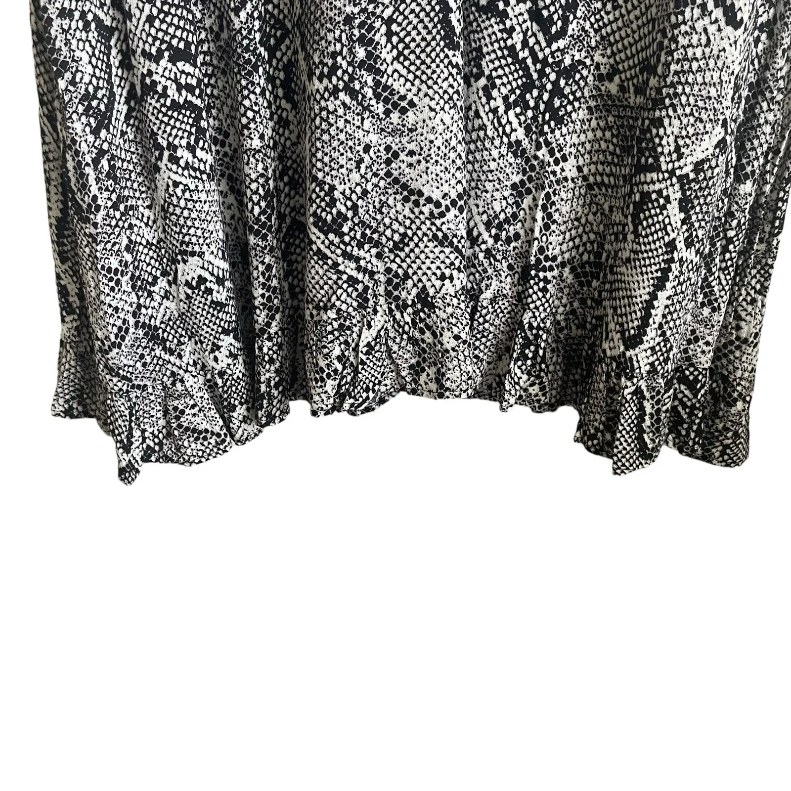 JustFab Women Sheath Dress XL Black Reptile Print Tie Sleeve Ruffle Hem NEW‎ - Image 7