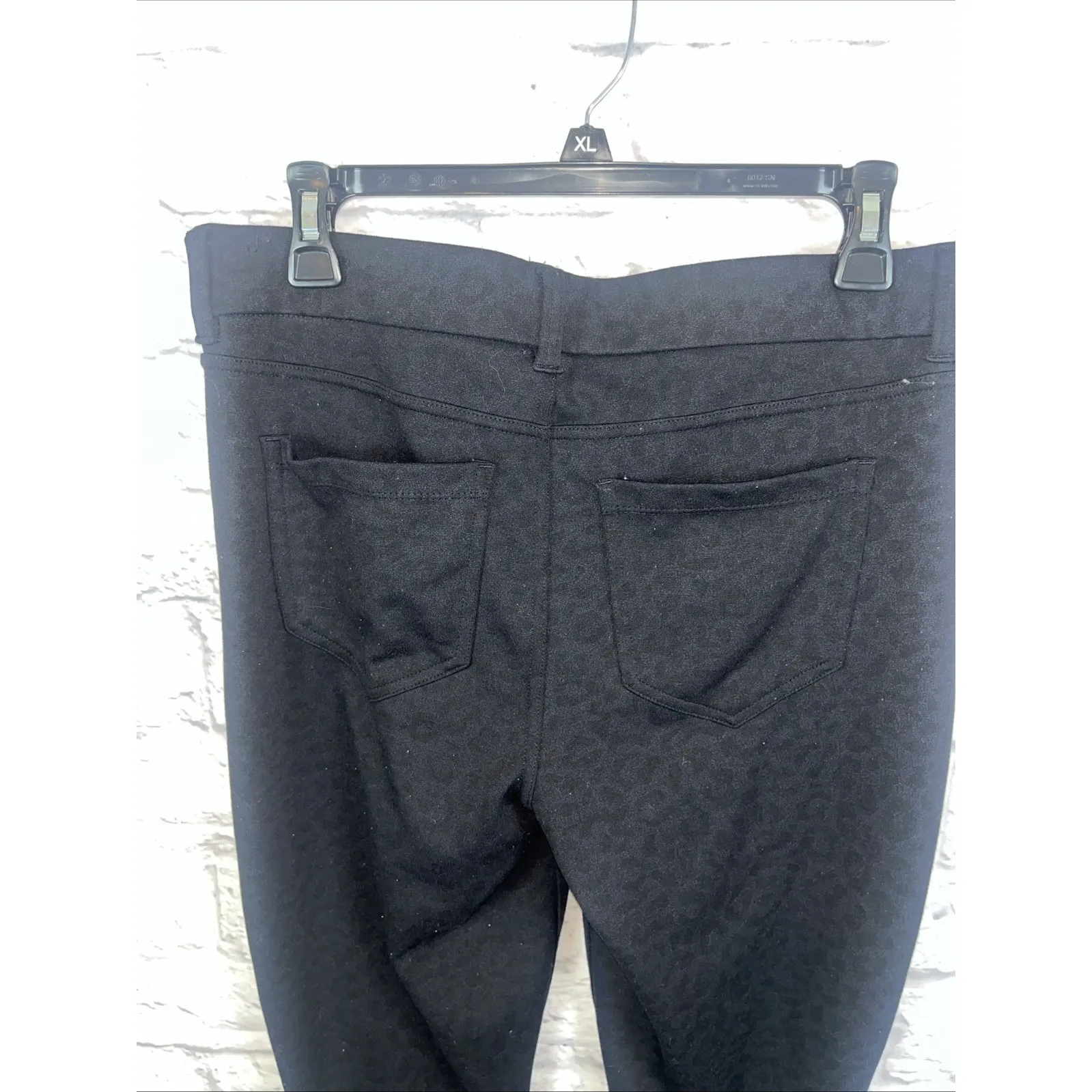 Liverpool Women's Stretchy Casual Black Cheetah Print Pull On Pants Size 10/30 - Image 5