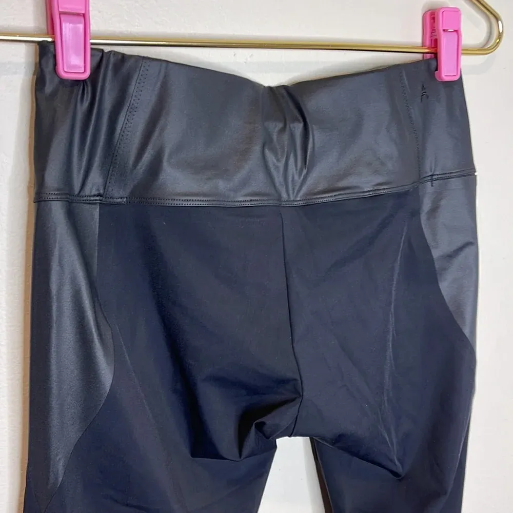 ADAY throw and roll‎ leggings mid rise black Small - Image 6