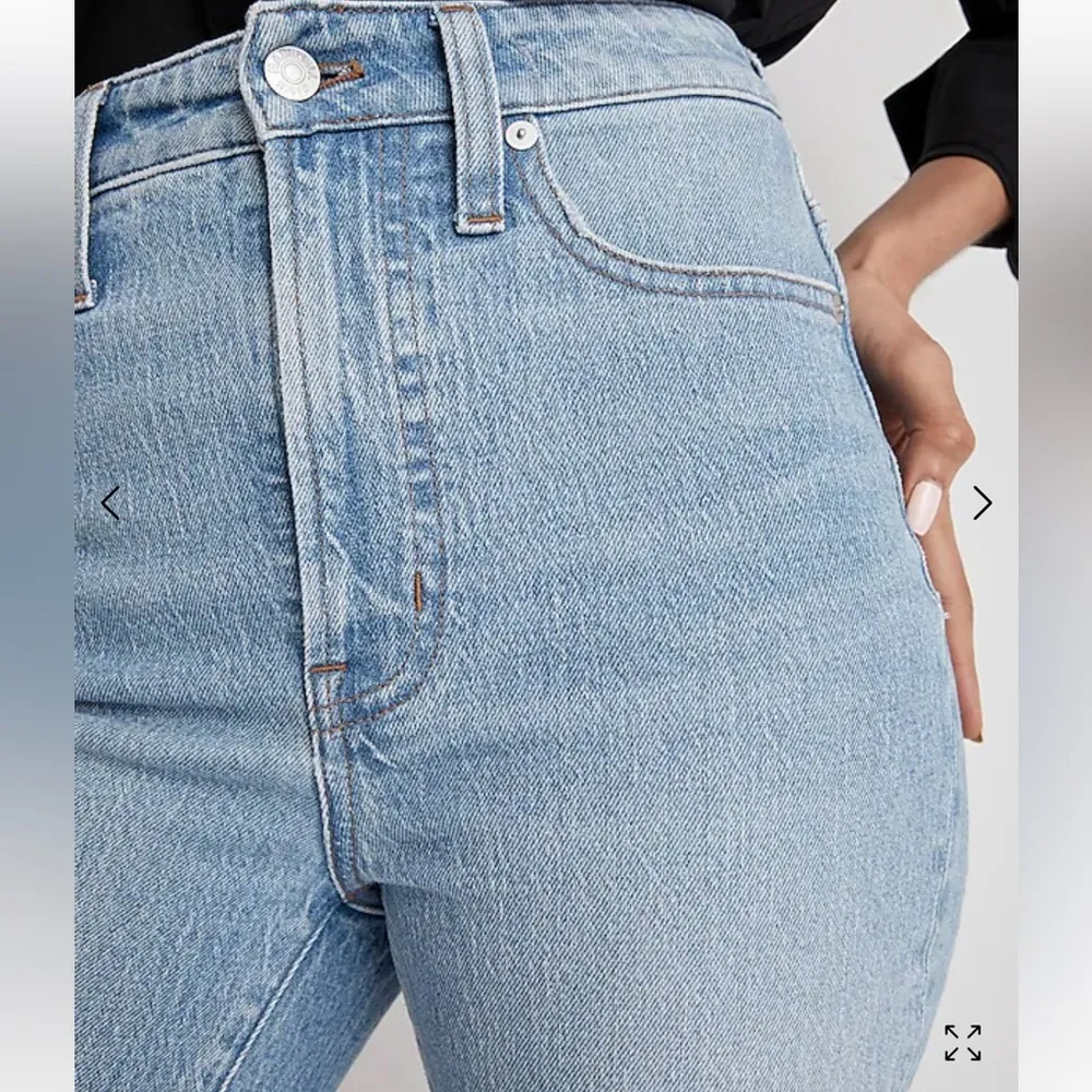 Madewell  Perfect Vintage Straight Jean in Ferman Wash - Image 3