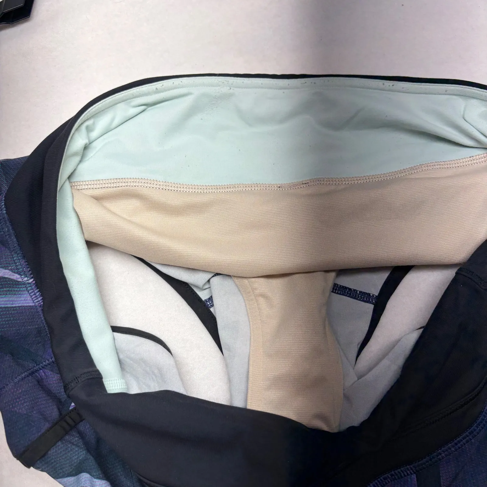 Lululemon‎ Speed Up Shorts Women's Size 10 Purple Geometric Print Athletic - Image 5