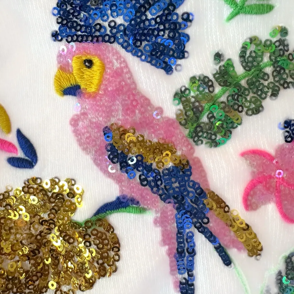 Lilly Pulitzer XL Sheridan Long Sleeve Sweatshirt in Resort White Sequin Parrot - Image 8