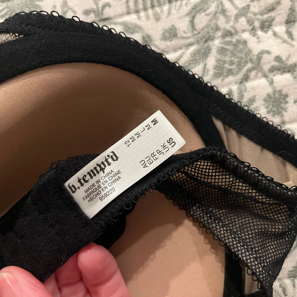 B.TEMPT'D BY WACOAL After Hours Bralette Black Lace Women's Bra - Image 6