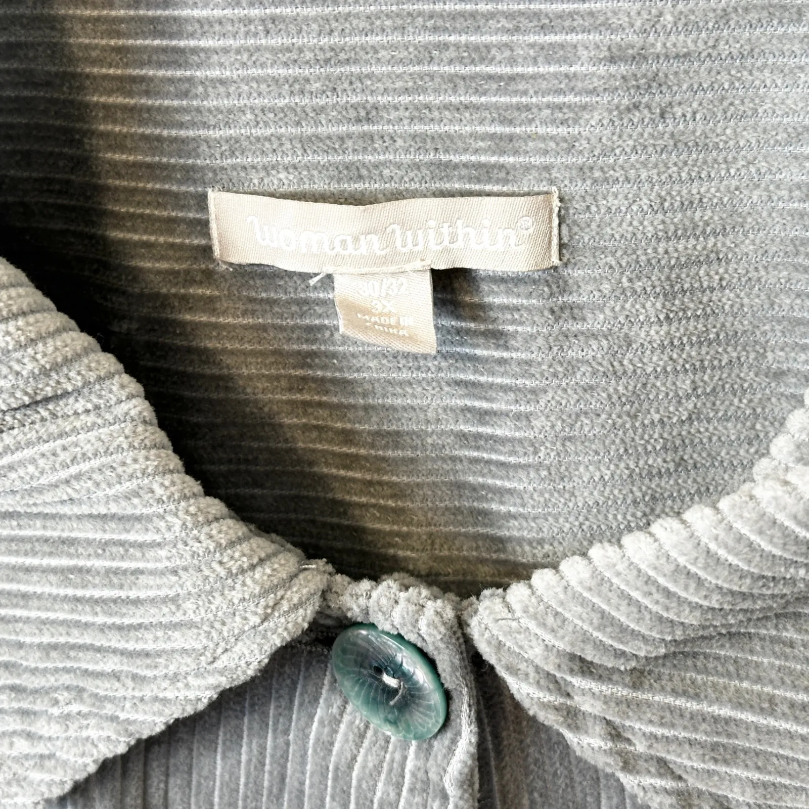 Woman Within Plus Size 30/32 Corduroy Top 3X  Button Front Pleated Back Gray‎ E - Image 10