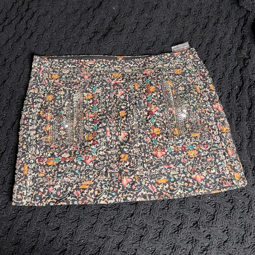 Free People Embellished Mini Skirt Size Large NWOT - Image 2
