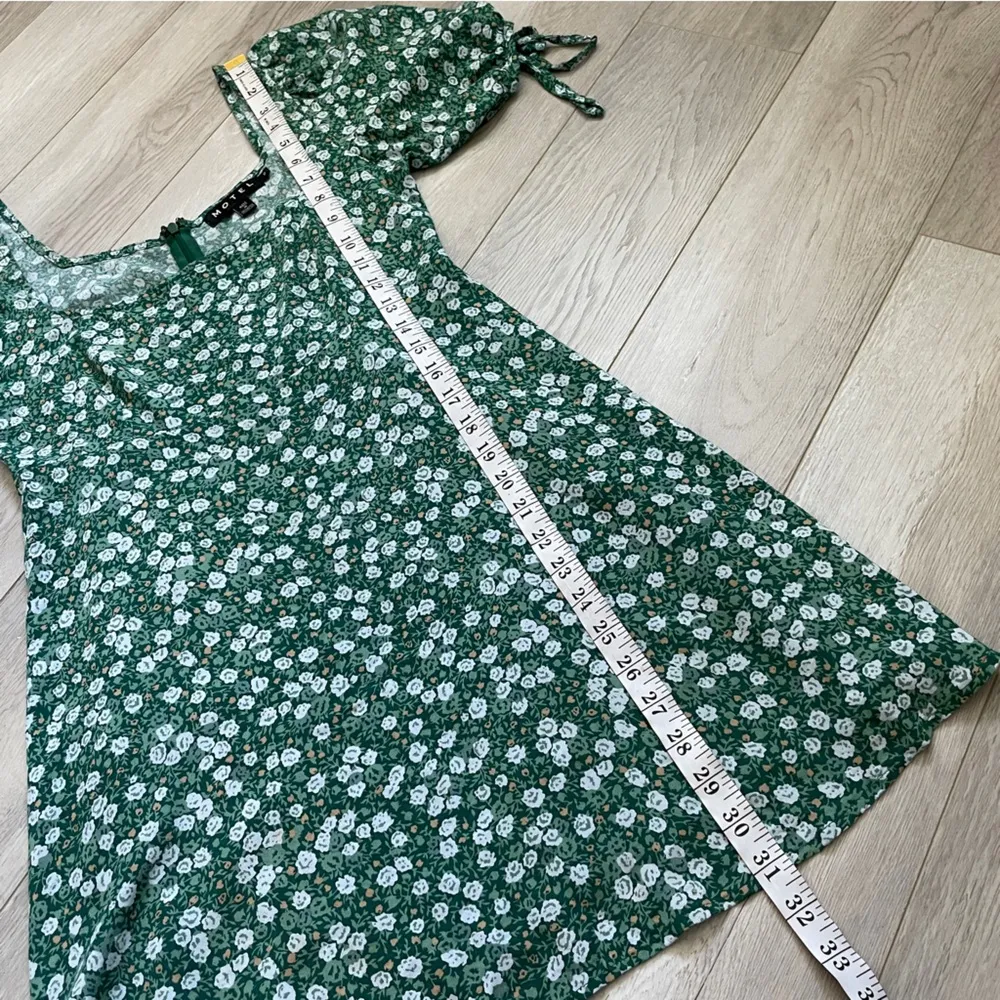 Motel Rocks Calia Dress Floral Puff Sleeve Mini Green (Small) - Image 9