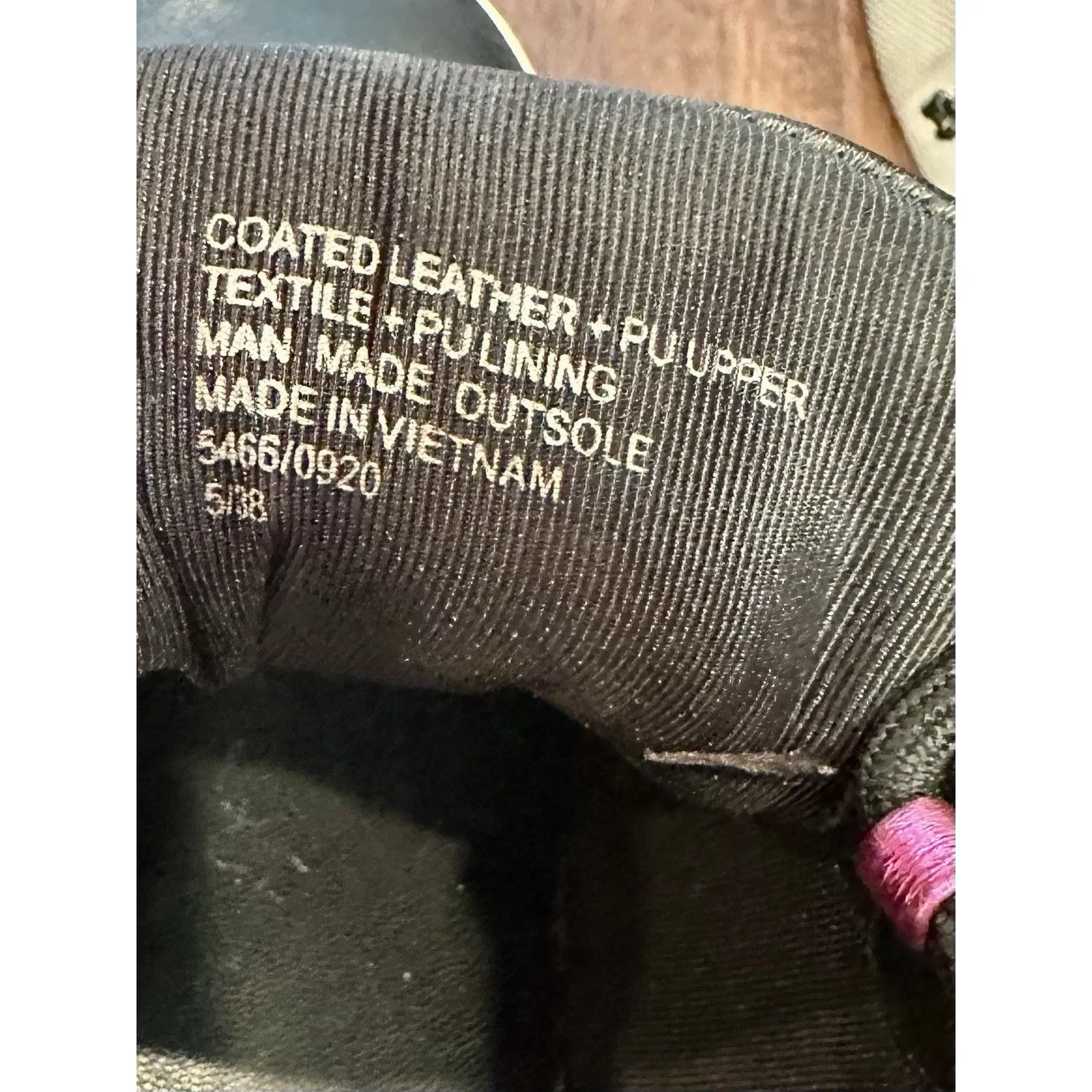 Kurt Geiger London Leather Liviah Sneakers Rainbow Crystals Sz 38 (7 US) EUC!! Black - Image 5