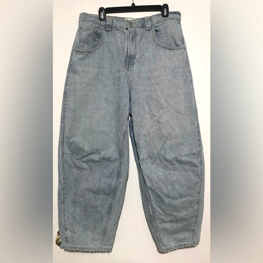 Urban Outfitters BDG Rih Extreme Barrel Mid-Rise Jean 31 - Image 3