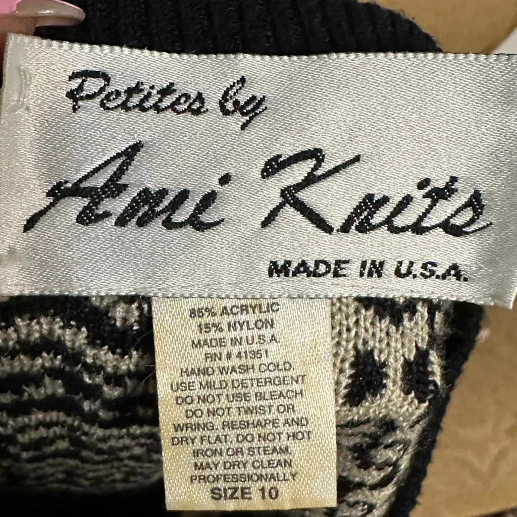 Vintage Petites by Ami Knits size 10P cardigan sweater black and gray EUC - Image 6