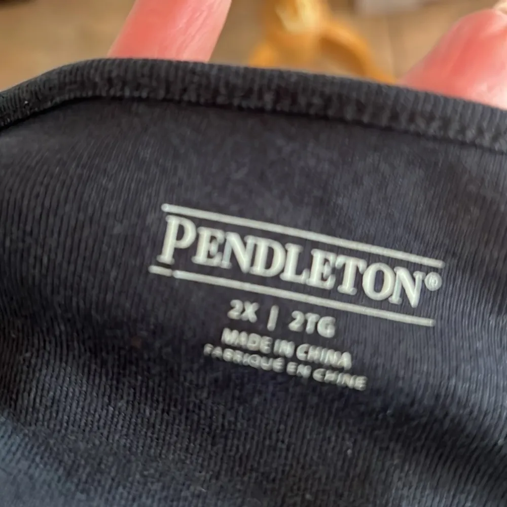 Pendleton women’s long sleeve size 2XL - Image 6