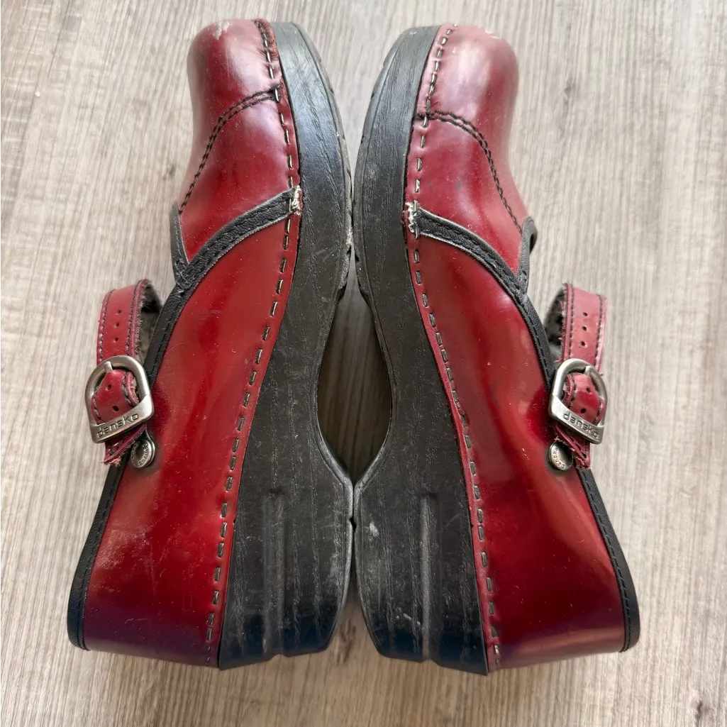 Dansko Women’s 36 / US 6 Mary Jane Clogs Dark Red - Image 7
