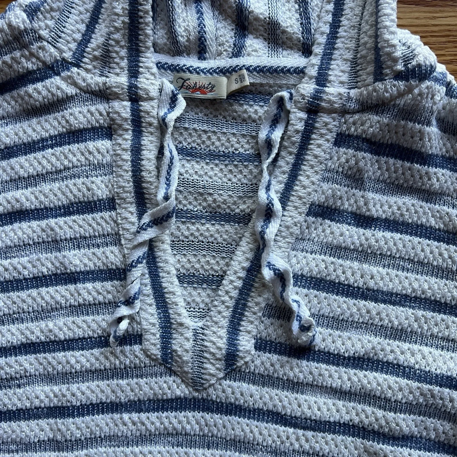 Faherty  Striped Hoodie‎ Blue White Pullover Sz Small Lightweight Boho Surf Beach - Image 4