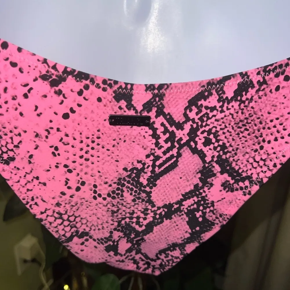 TRIANGL Pink and Black Snake Skin Bikini Size Small - Image 3