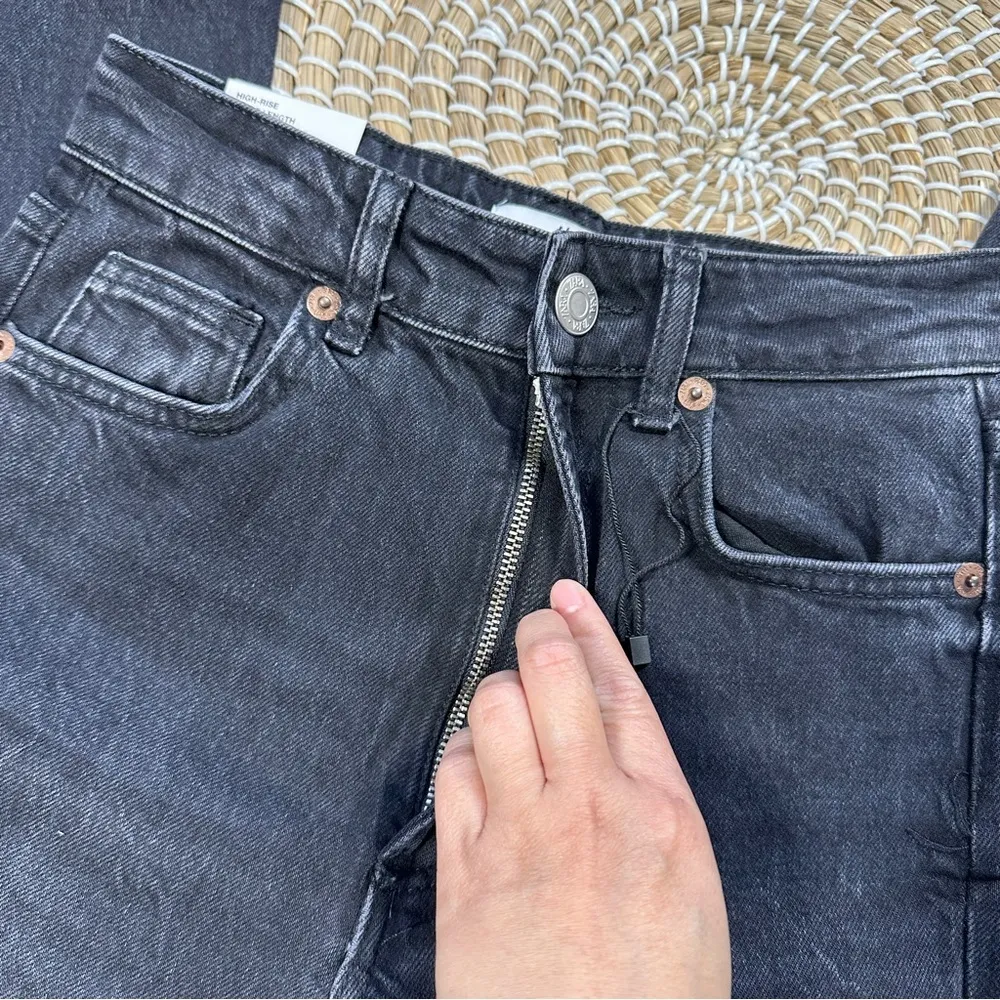 NWOT Zara Comfort Mom Fit High Rise Jeanse Ankle Length Jeans in Black Size 0 - Image 11