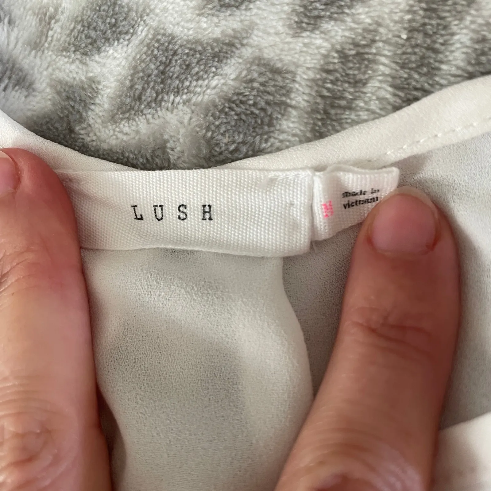 Sheer Oversized Blouse size Medium‎ LUSH White Clean Girl Corpcore Office Chic - Image 5