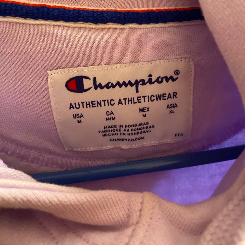 Champion sweatshirt - Image 2