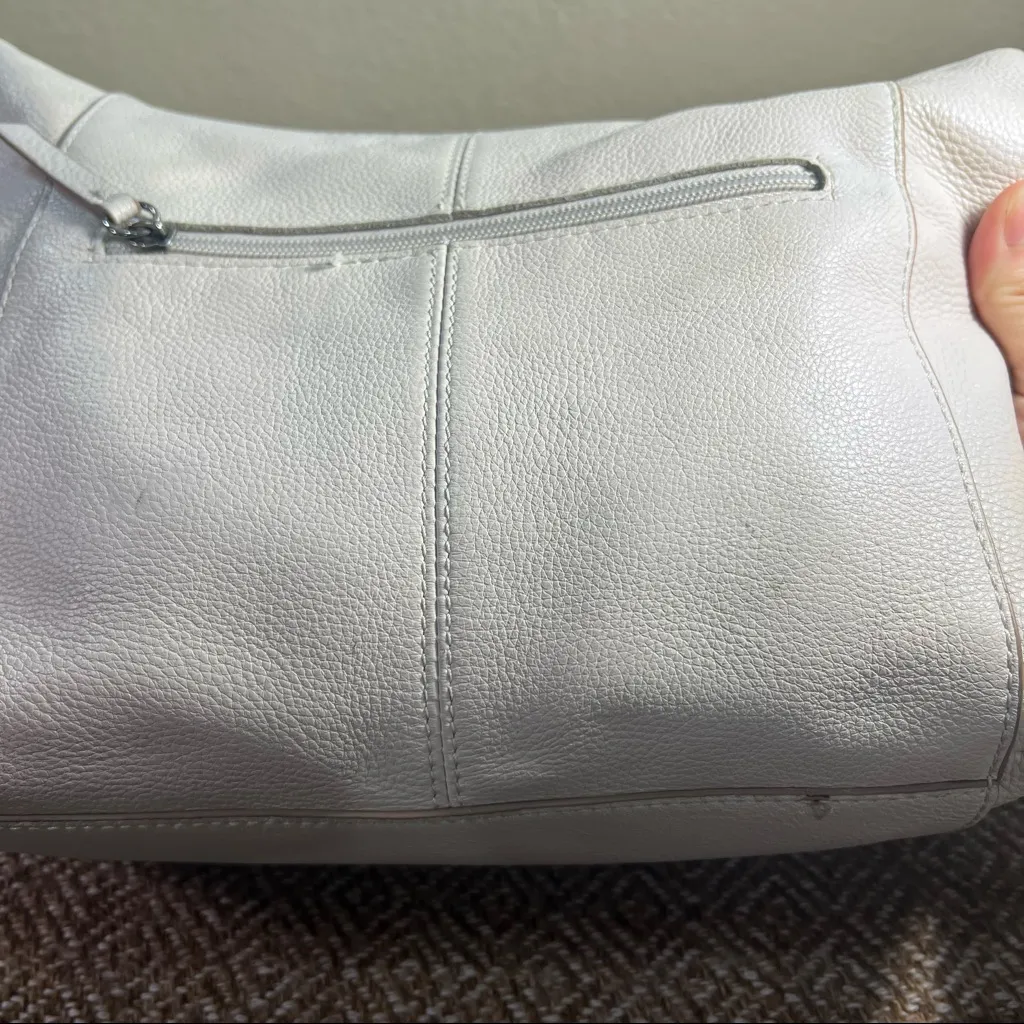 The Sak Almeda Women's Shoulder Bag Leather Pebbled Cream Small Casual Minimal - Image 7