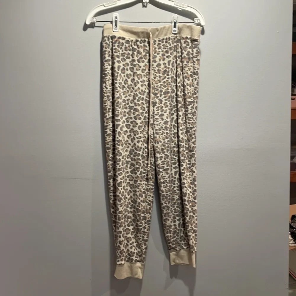 HoneyDew Leopard Pajama Set Brown - Image 5