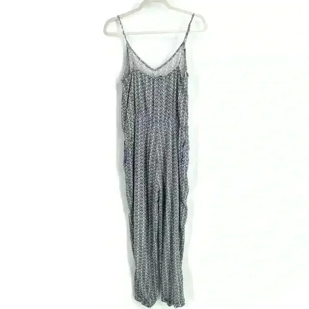 ZARA  Spaghetti Strap Boho Printed Jumpsuit with Pockets Size‎ Medium - Image 3