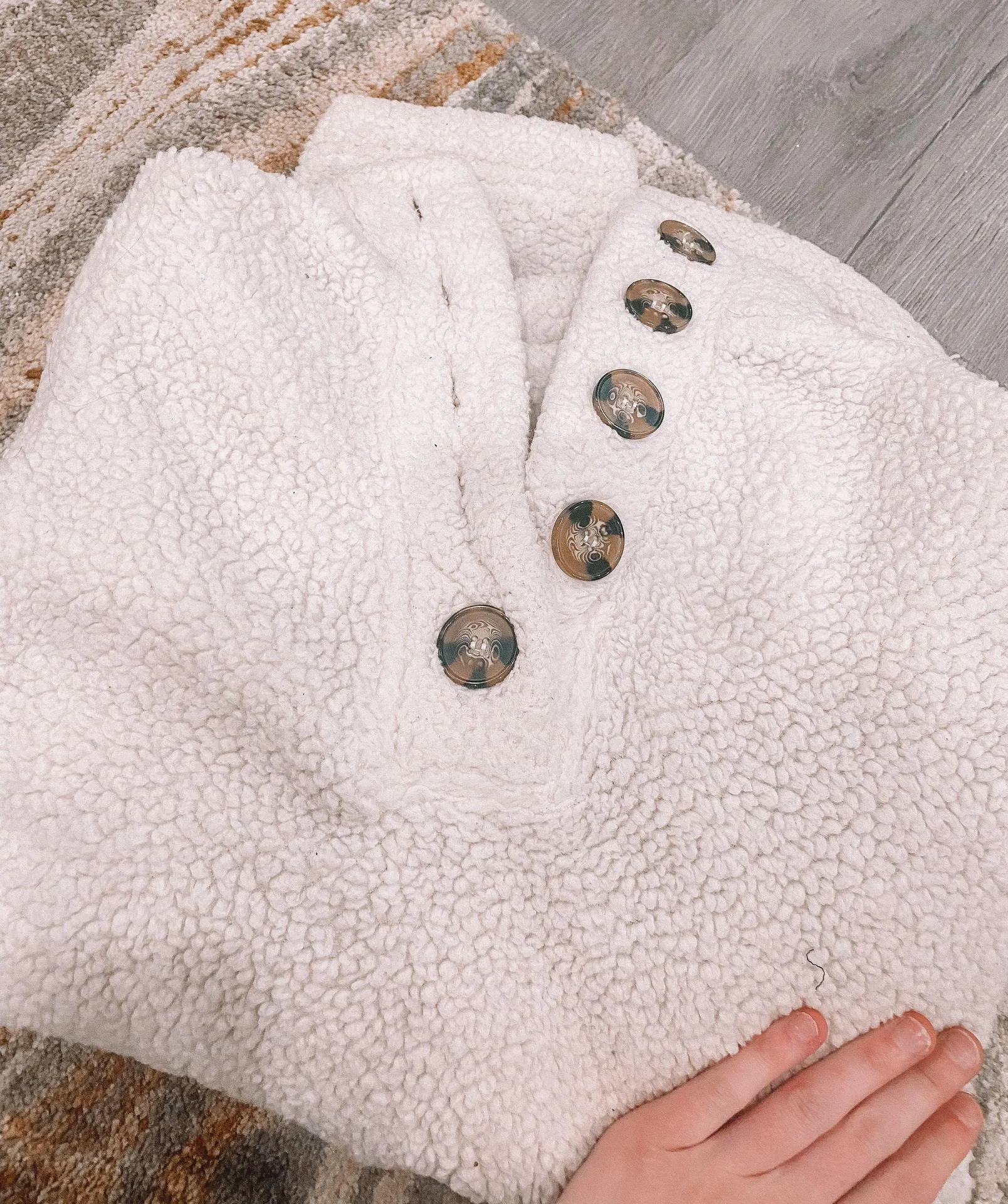 Derek Heart Fleece - Image 3