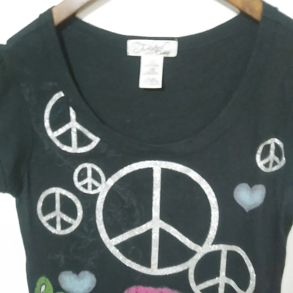 Twisted S Black Pink Peace Love Harmony Top - Image 4