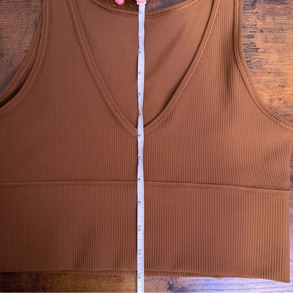 Lululemon Power Pivot Tank Top Rib
Copper Brown - Image 5