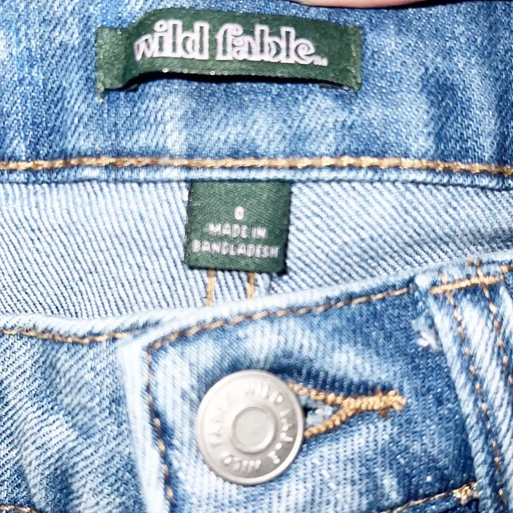 Wild Fable High Waisted Raw Hem Medium Wash Jeans Shorts - Image 9