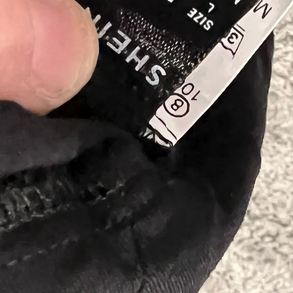 Women’s SHEIN Large Black Romper Jumpsuit - Image 5