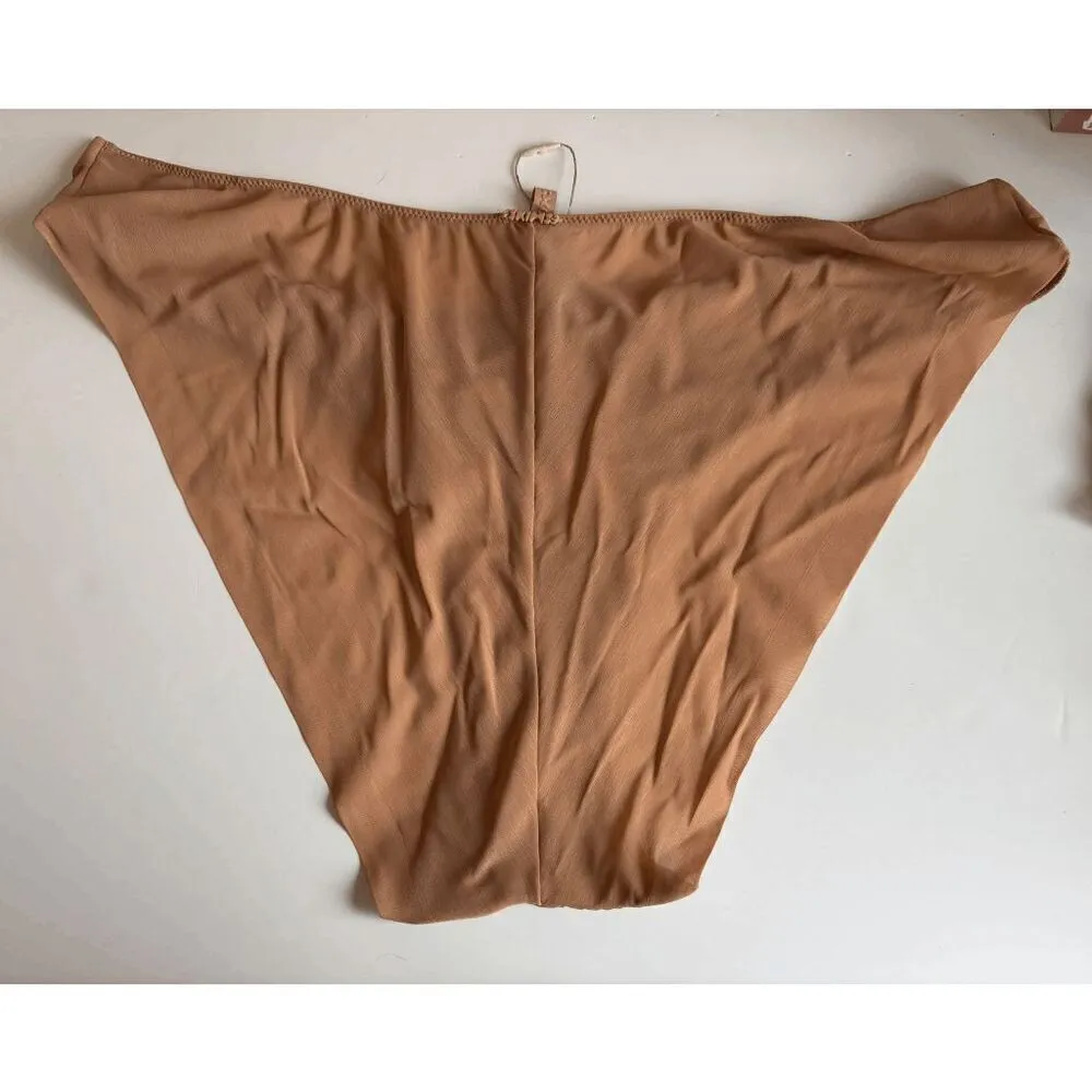 SKIMS Weightless Bikini in Clay Size 4X - Image 2