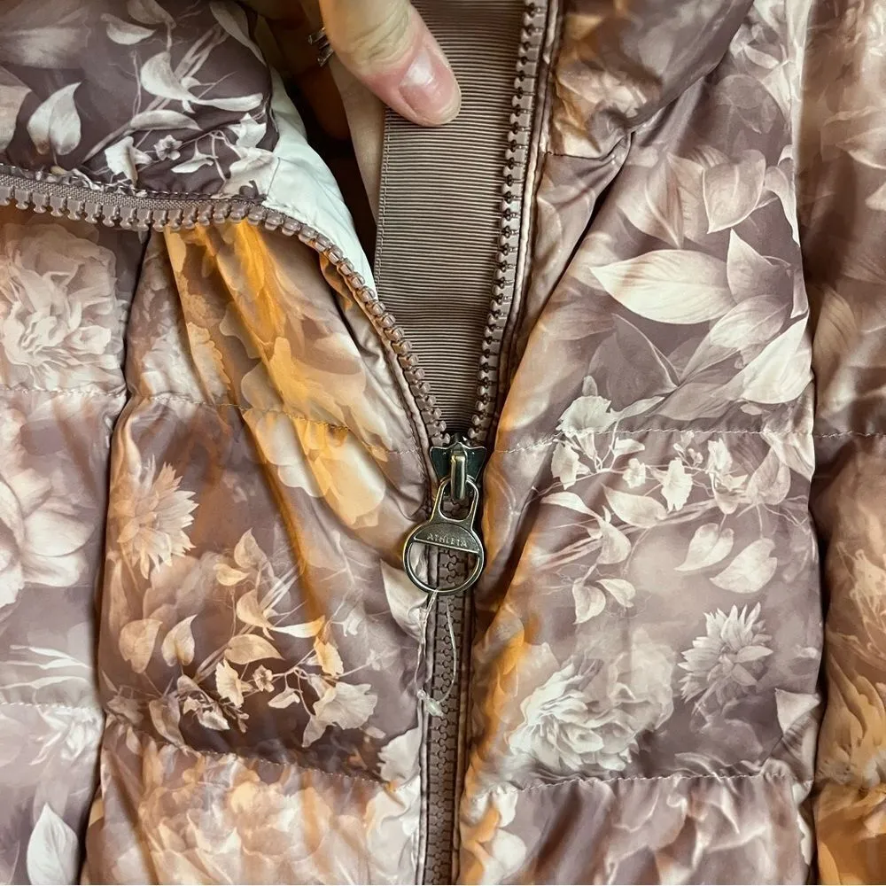 Athleta Downtown Printed Jacket
Antoinette Velvety Pink - Image 10