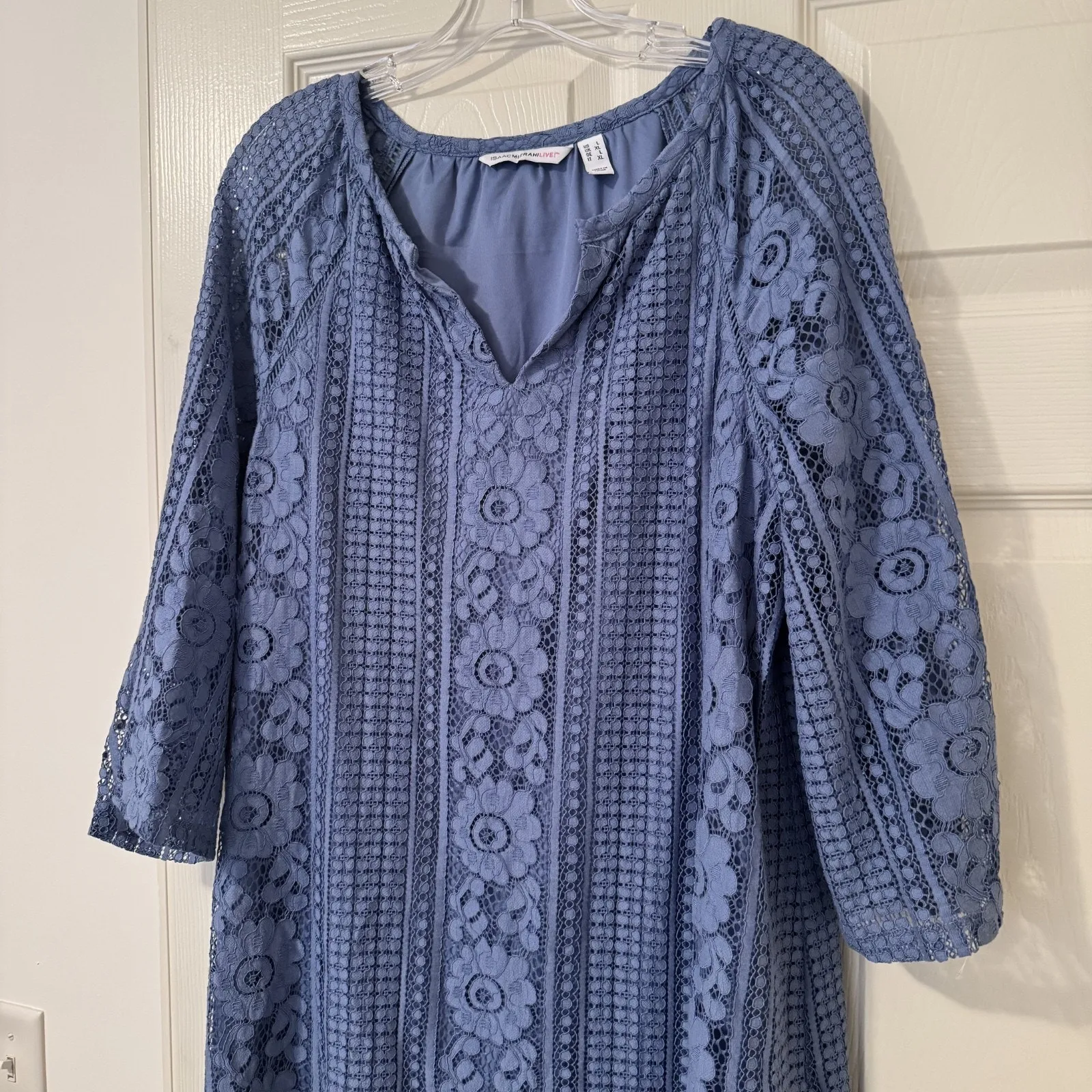 Isaac Mizrahi Live Eyelet Lace Shift Dress Size L Periwinkle Blue Crochet - Image 3