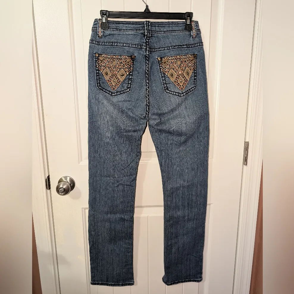 Reba Mid Rise Embroidered Jeans W4 Medium Wash - Image 2
