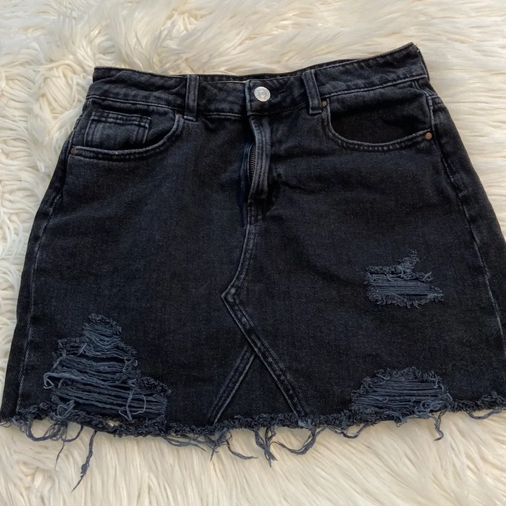 Pacsun Black Jeans Skirt size 25 long 13” - Image 5