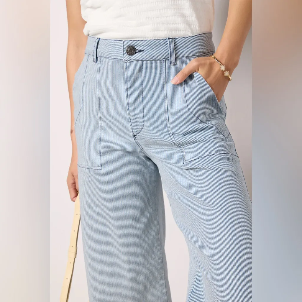 Kut From the Kloth Meg Railroad Stripe Wide Leg cropped Pants Size 12 - Image 2