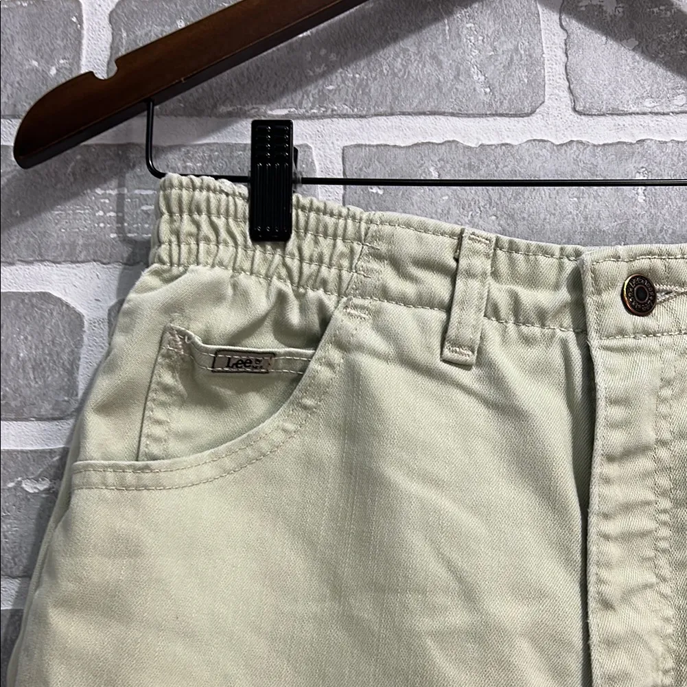 Vintage LEE At The Waist Flat Front Shorts Casual Wear Womens Size Medium/10 - Image 3