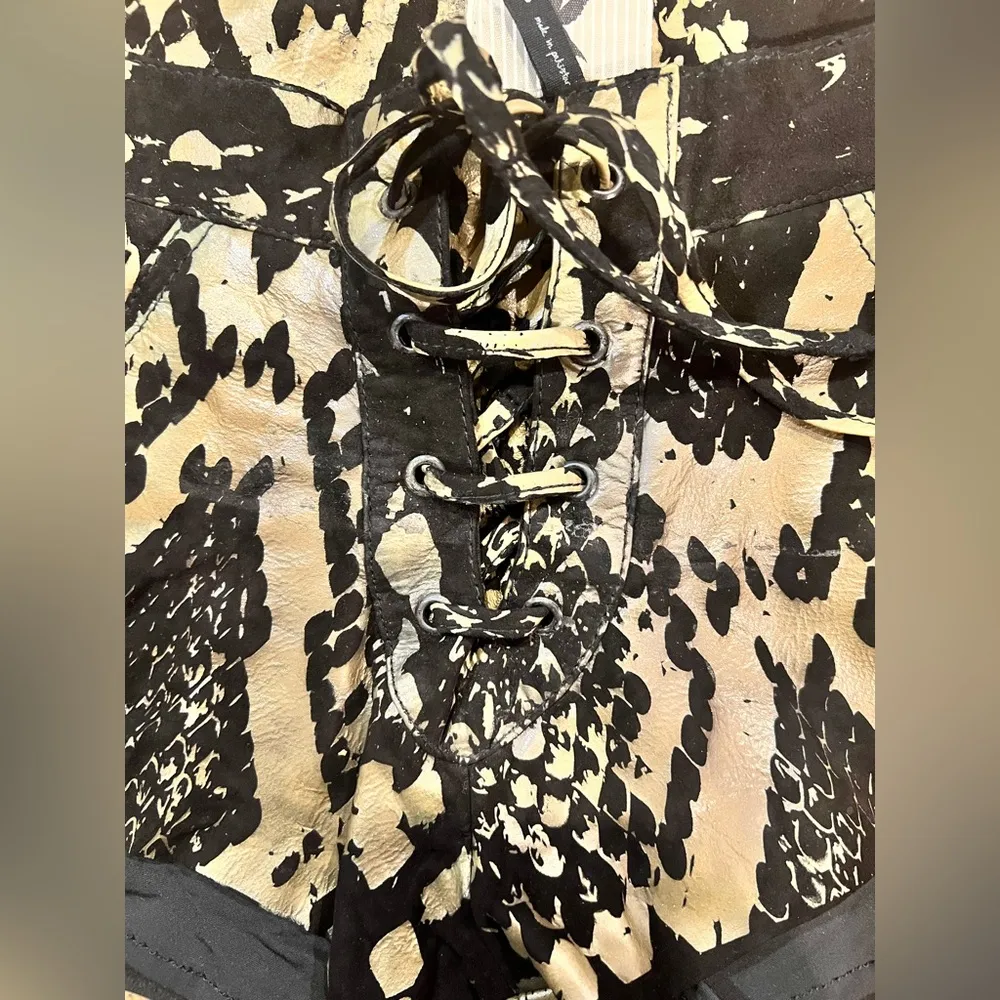 ONE TEASPOON AFRICAN NIGHT FLIGHT SIXTIES SUEDE SHORTS Size 4 *SAMPLE * NWT - Image 7