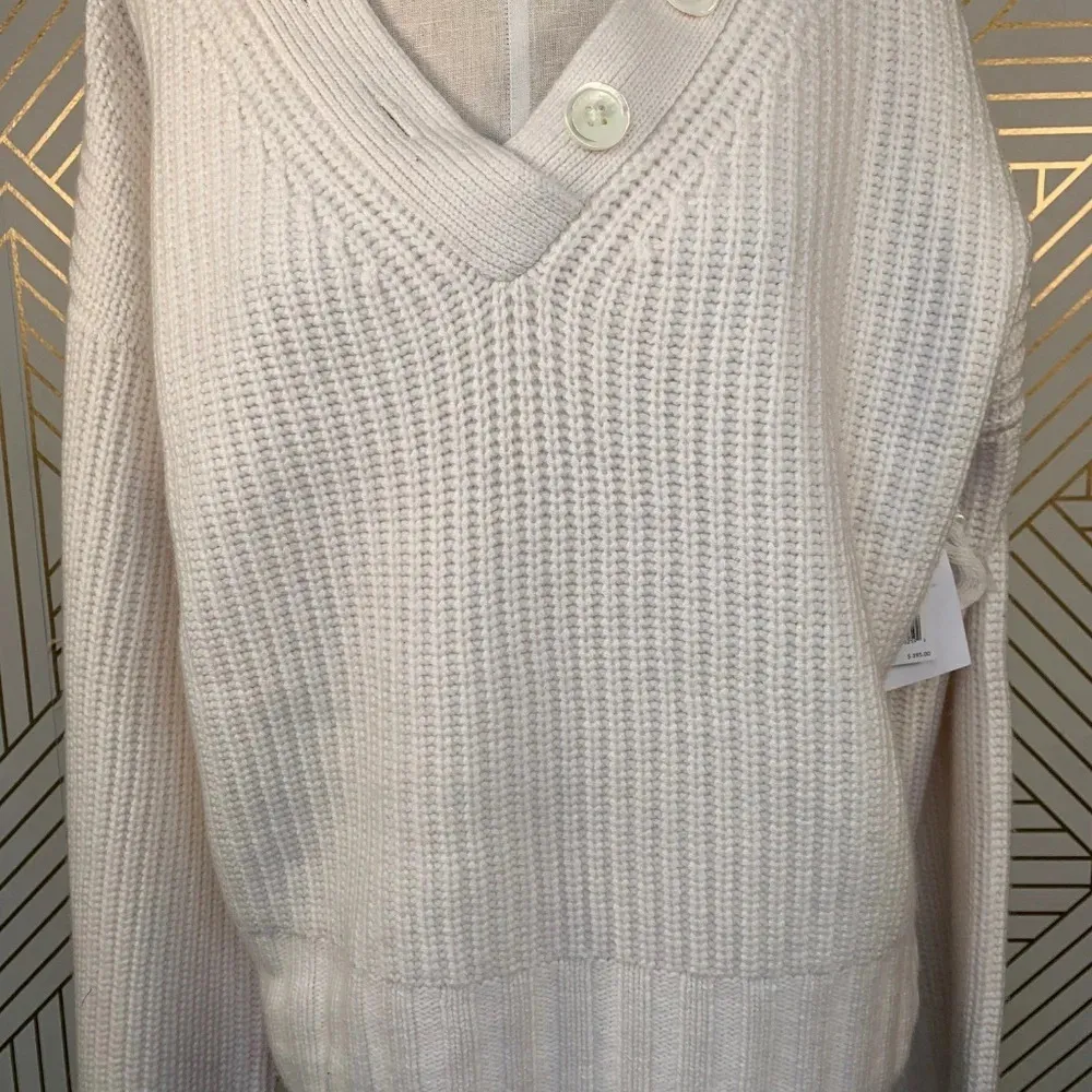 Equipment Nigel‎ Sweater in Ivory Button Cashmere - Image 5