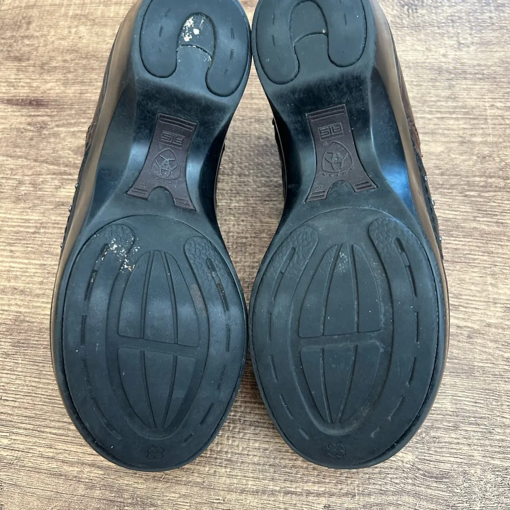 Ariat Women’s Leather Black Detail‎ Clog Shoes Sz 5.5 - Image 6