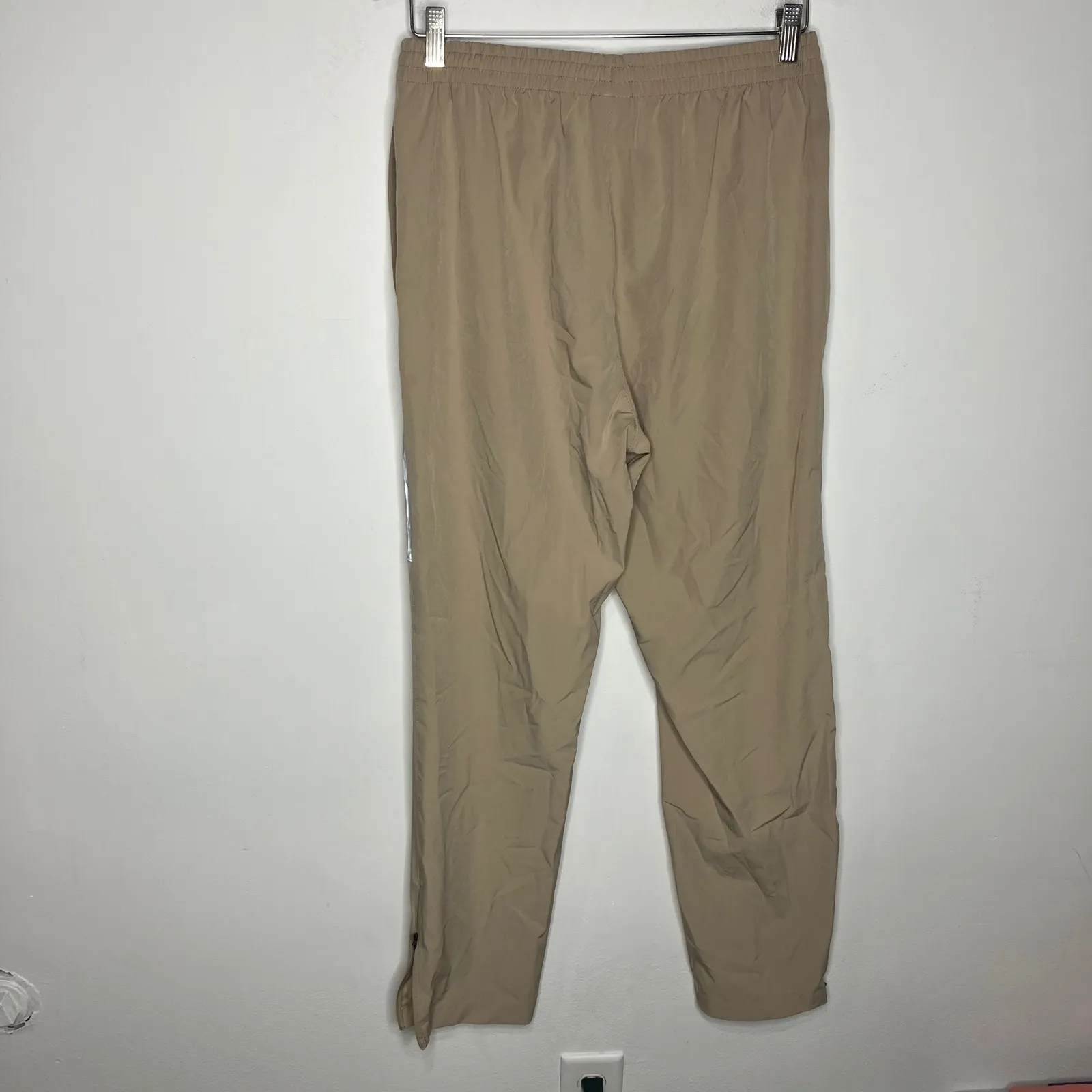 New balance tan activewear pants casual neutral women's size large athletic - Image 7