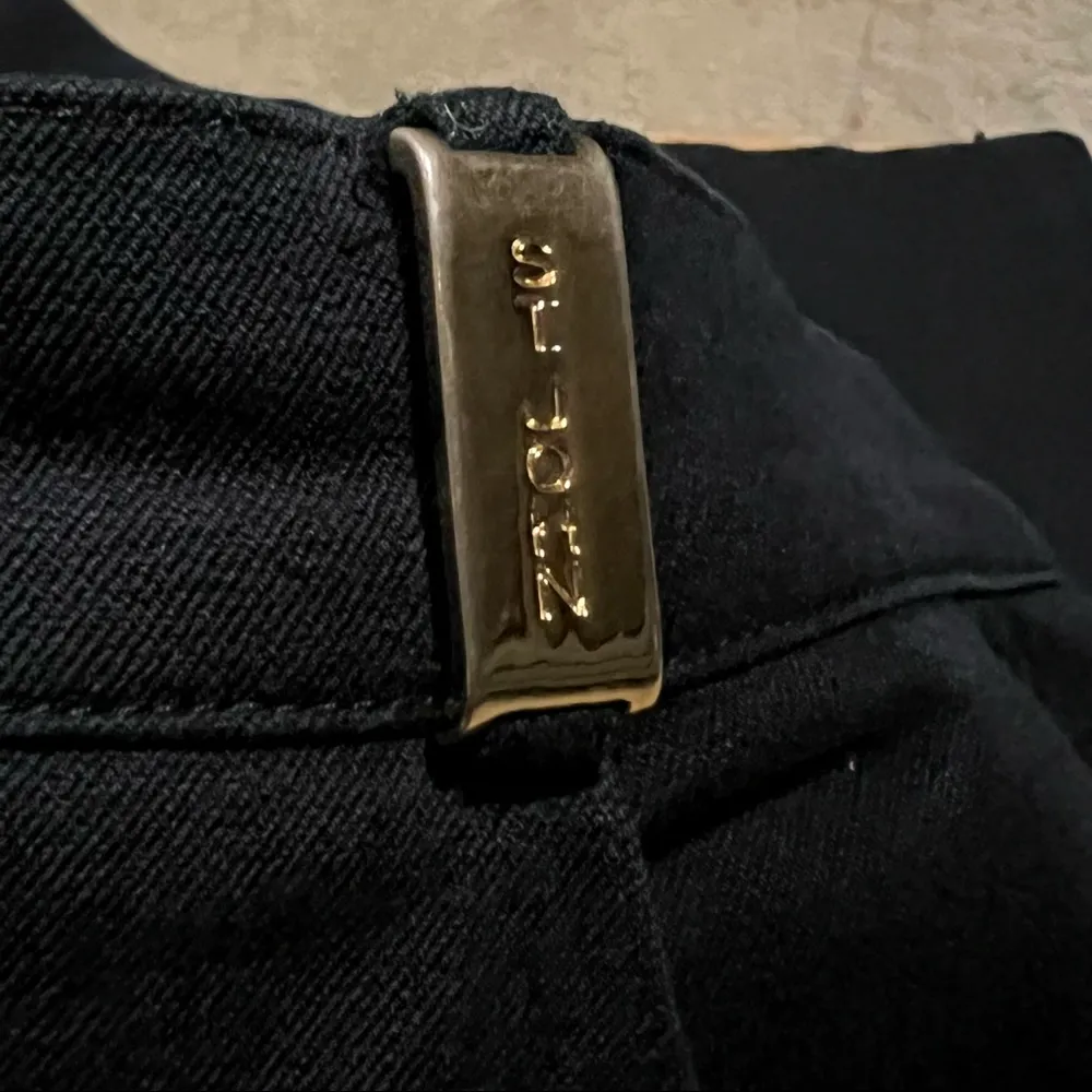 St. John Sport by Marie Black/ Dark Gray High Rise Jeans, Size 10 - Image 10