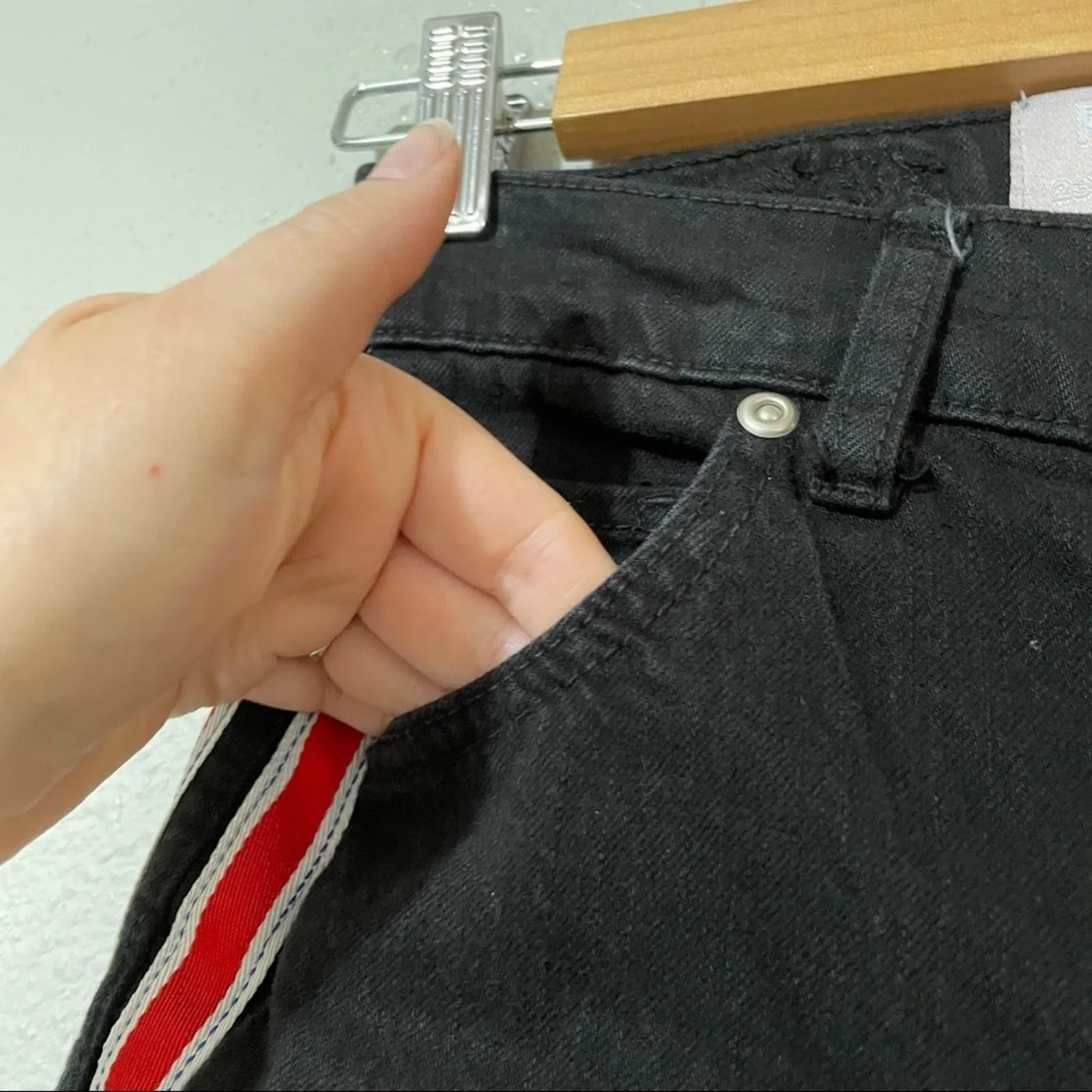 Revice Black Button Fly High Rise Red Stripe Skinny Jeans Womens 25 Raw Hem - Image 9