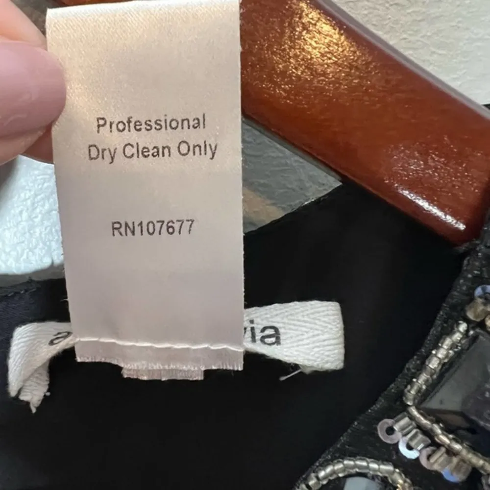 Alice + Olivia Black Beaded Neckline Cocktail trapeze Dress Sleeveless sz small - Image 7