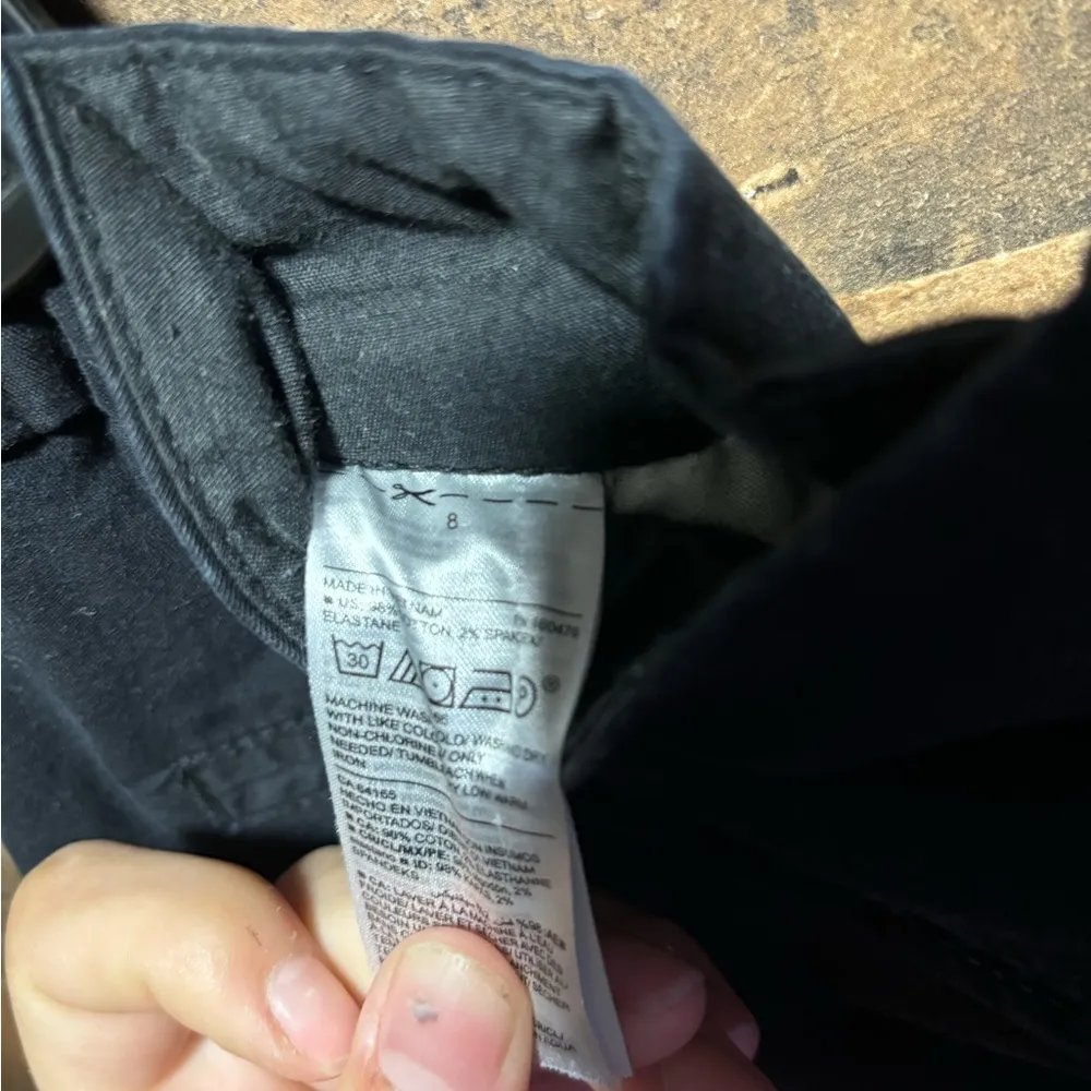 Old Navy Black Everyday Shorts - Image 4