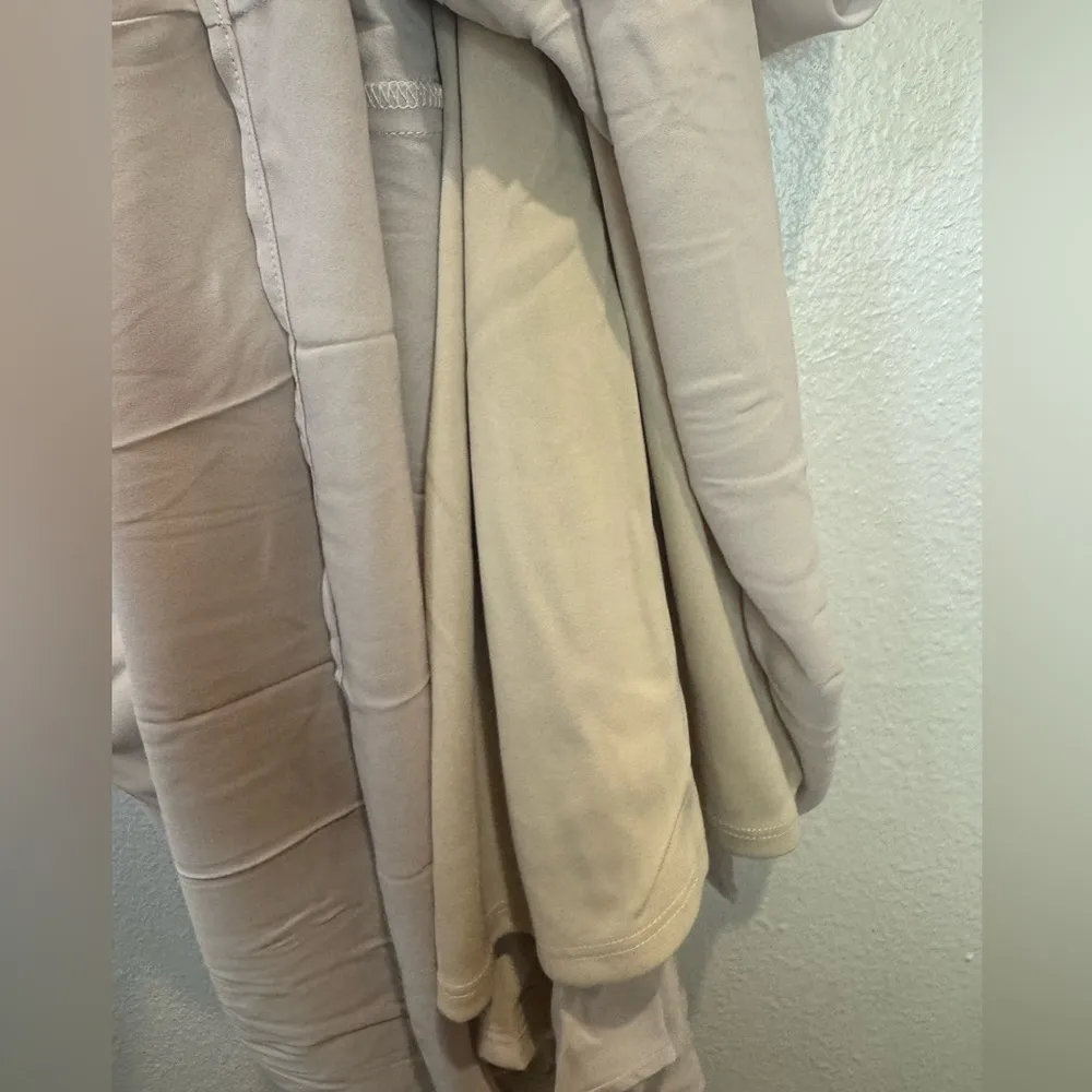 Show Me Your Mumu Jenn Maxi Dress in Cream Show Me the Ring Crisp Size‎ L - Image 10