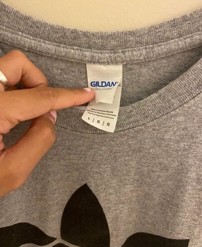 Gildan Alpha Phi Phifa Shirt - Image 2