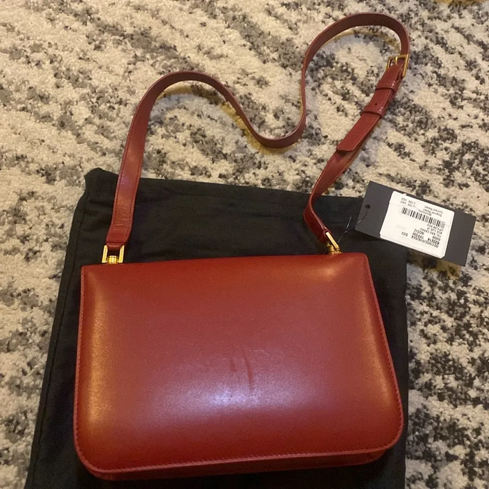 Saint Laurent Box Calfskin Le Carre Satchel Opyum Red - Image 4