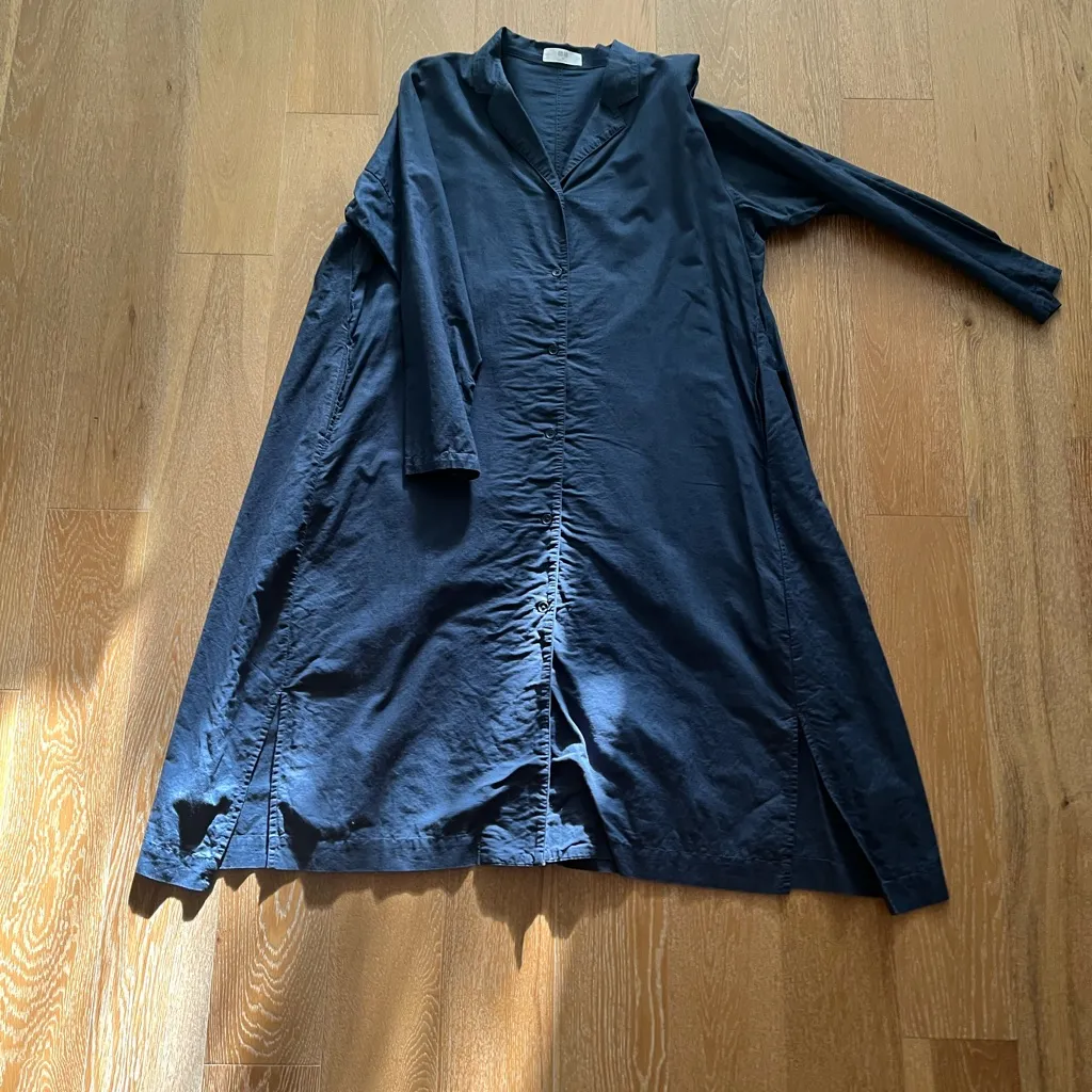 Uniqlo Dark Blue Women's oversized shirt dress with belt gently worn - Image 4
