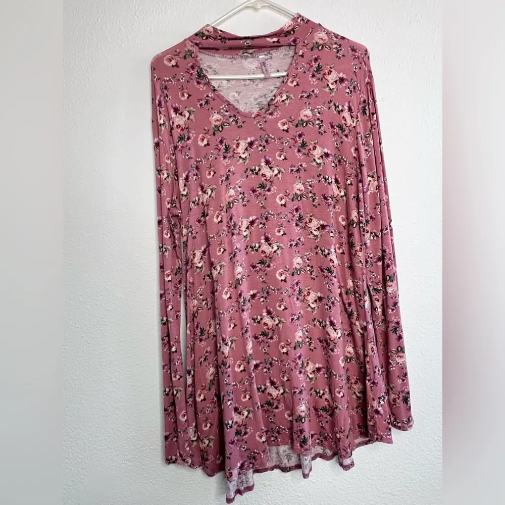 Floral Pink V-Neck Top long sleeve size Xl long sleeve - Image 2
