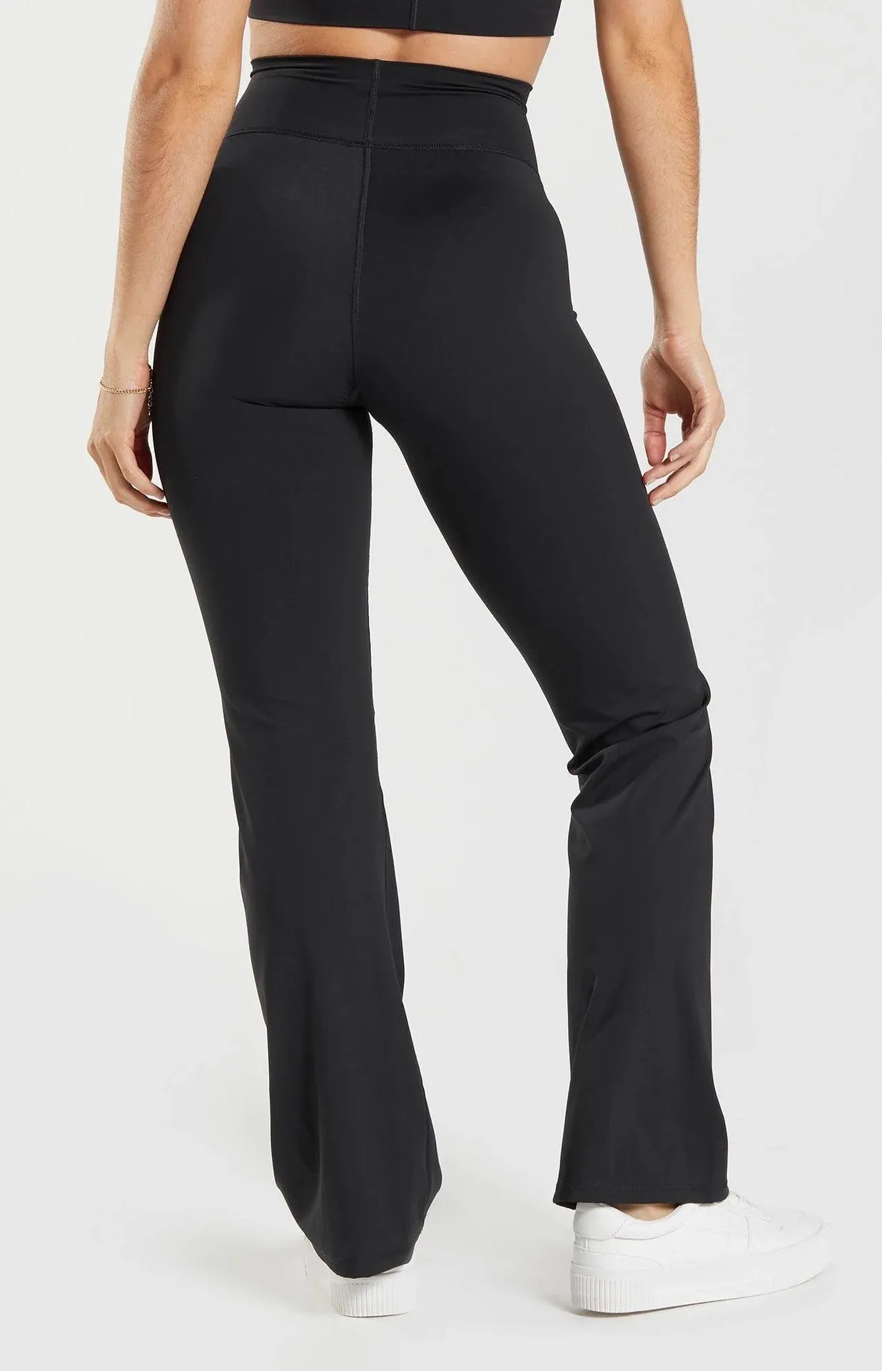 Gymshark ELEVATE FLARED LEGGINGS - Image 2